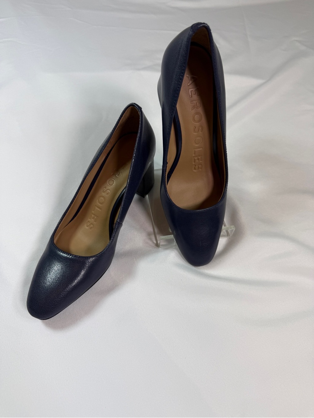 Aerosoles Upper Leather Minetta Navy Women's block Heel Pumps Size 5.5M New